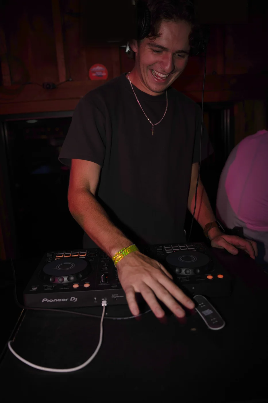 Lane Watt performing at the decks